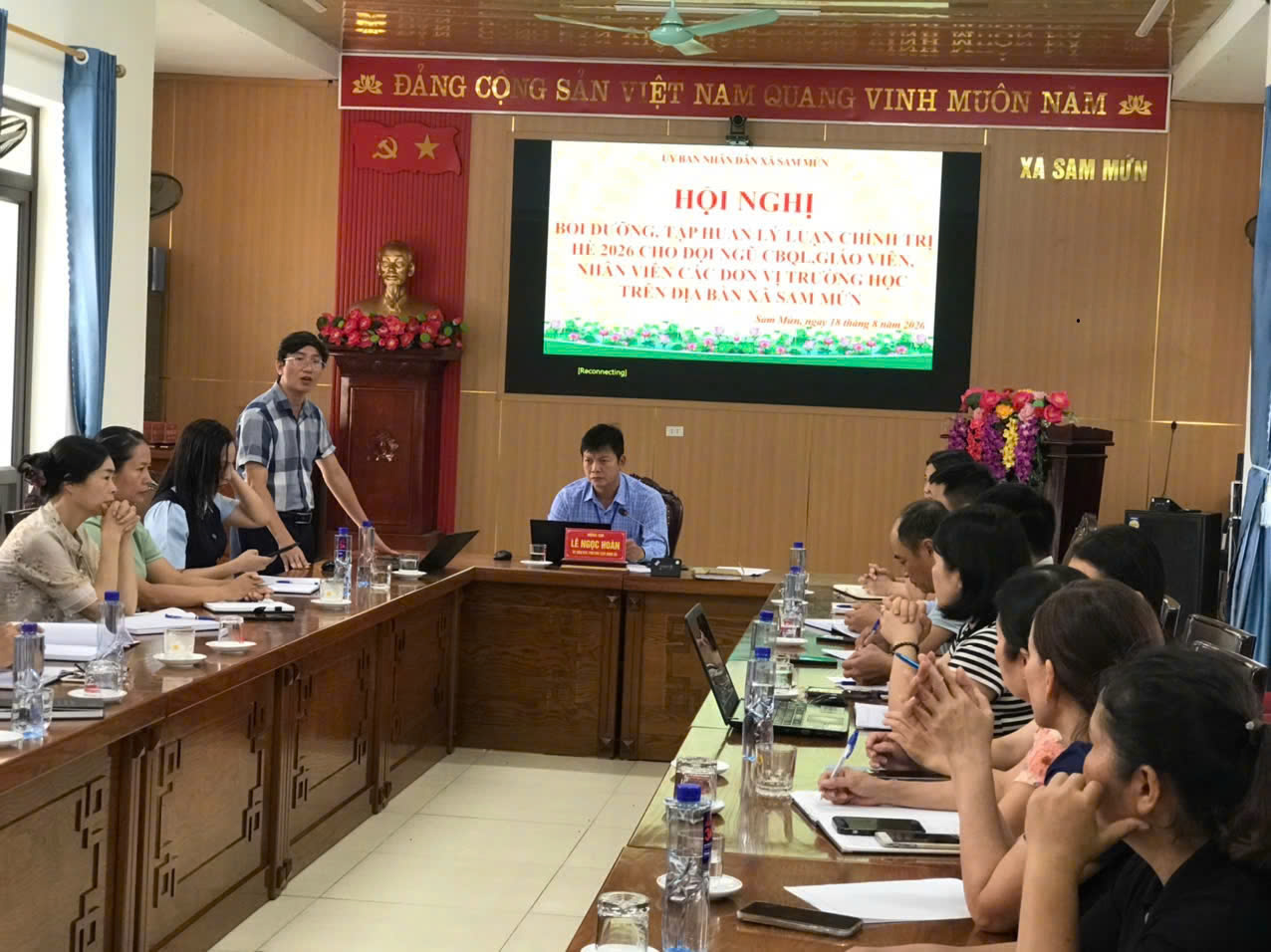 Bồi dưỡng, tập huấn lý luận chính trị hè 2026 cho đội ngũ cán bộ quản lý giáo viên, nhân viên các trường cấp học mầm non, tiểu học, THCS trên địa bàn xã Sam Mứn   