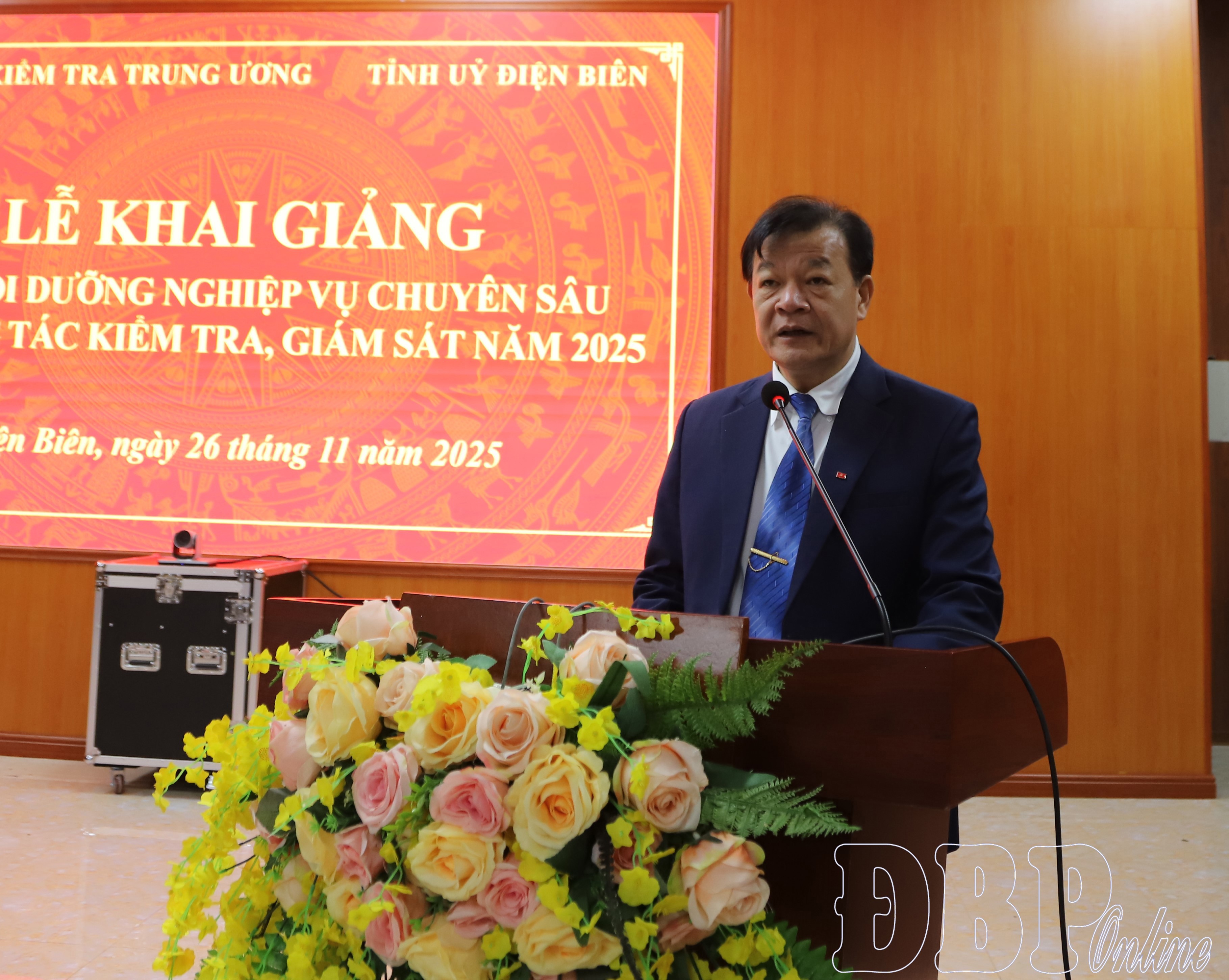 Xã Sam Mứn tham gia lớp bồi dưỡng nghiệp vụ kiểm tra, giám sát