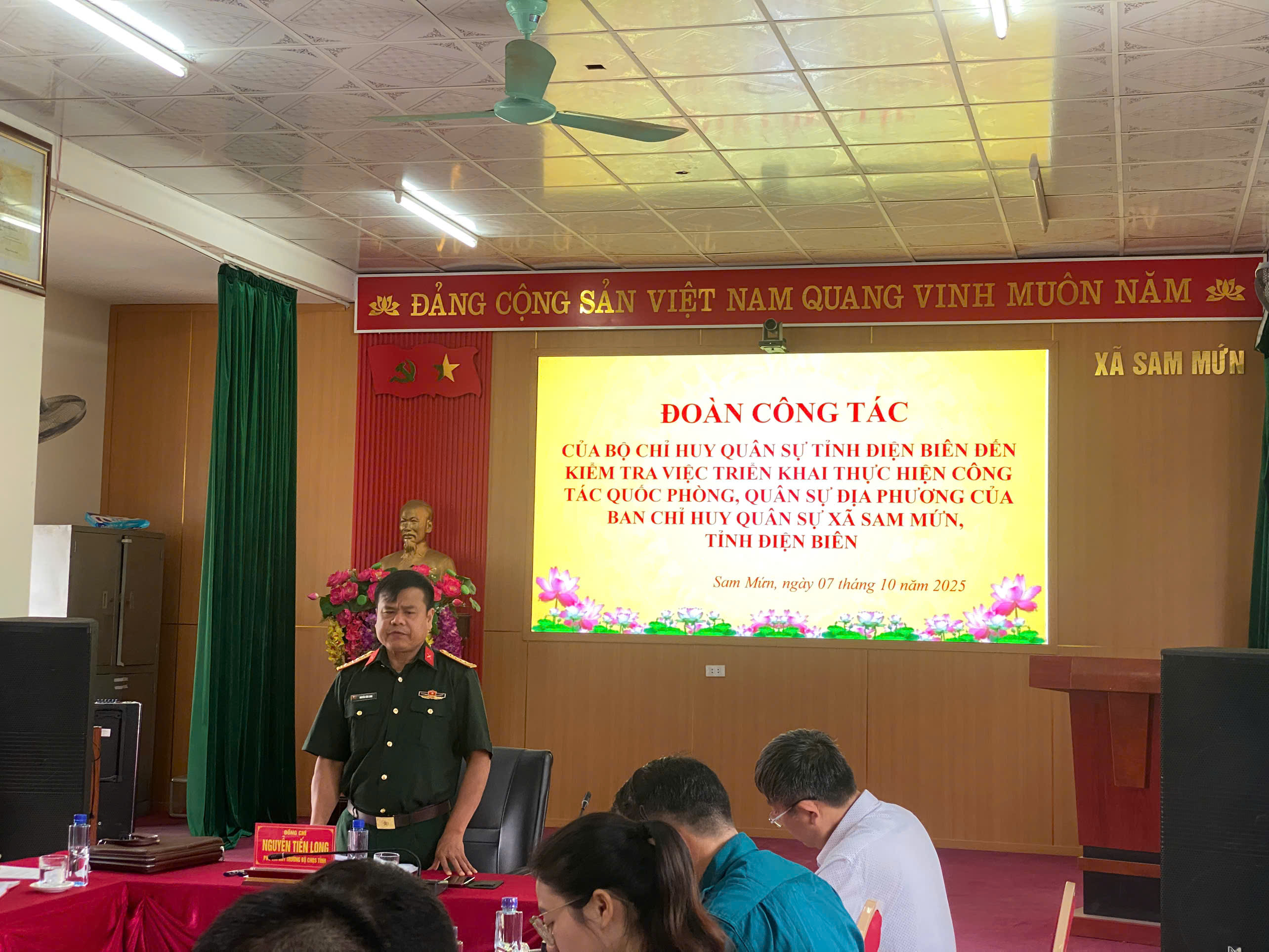 BỘ CHỈ HUY QUÂN SỰ TỈNH ĐIỆN BIÊN KIỂM TRA CÔNG TÁC QUỐC PHÒNG, QUÂN SỰ ĐỊA PHƯƠNG TẠI XÃ SAM MỨN