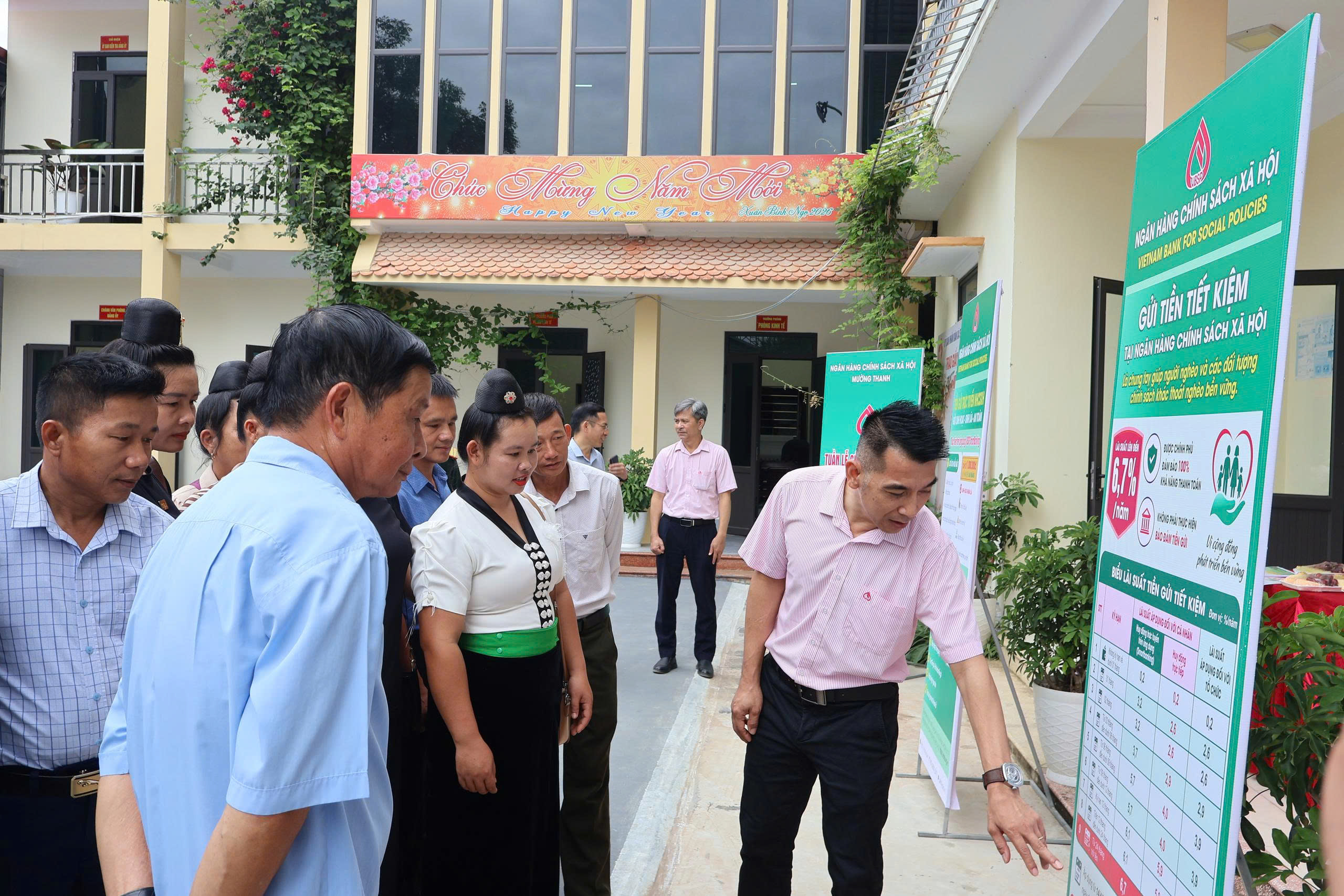 Xã Sam Mứn tổ chức lễ phát động “Tuần lễ gửi tiền tiết kiệm, chung tay vì người nghèo”