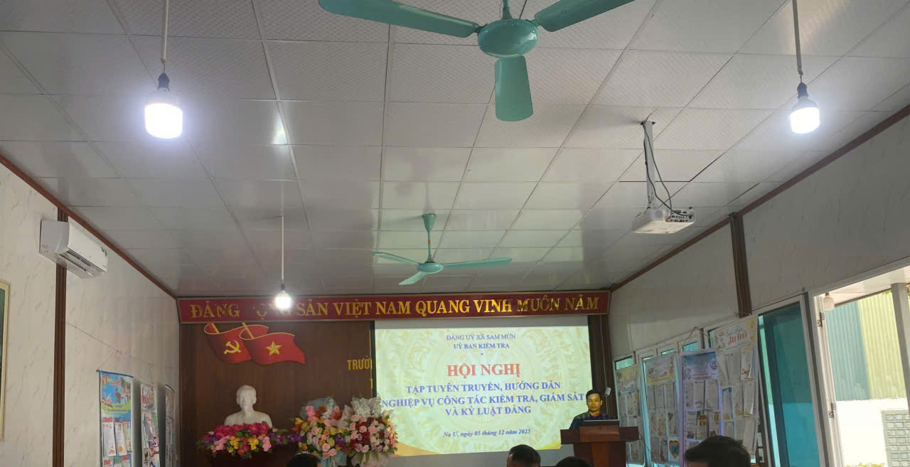 Ủy ban Kiểm tra Đảng uỷ xã Sam Mứn tổ chức Hội nghị  tập huấn công tác kiểm tra, giám sát năm 2025
