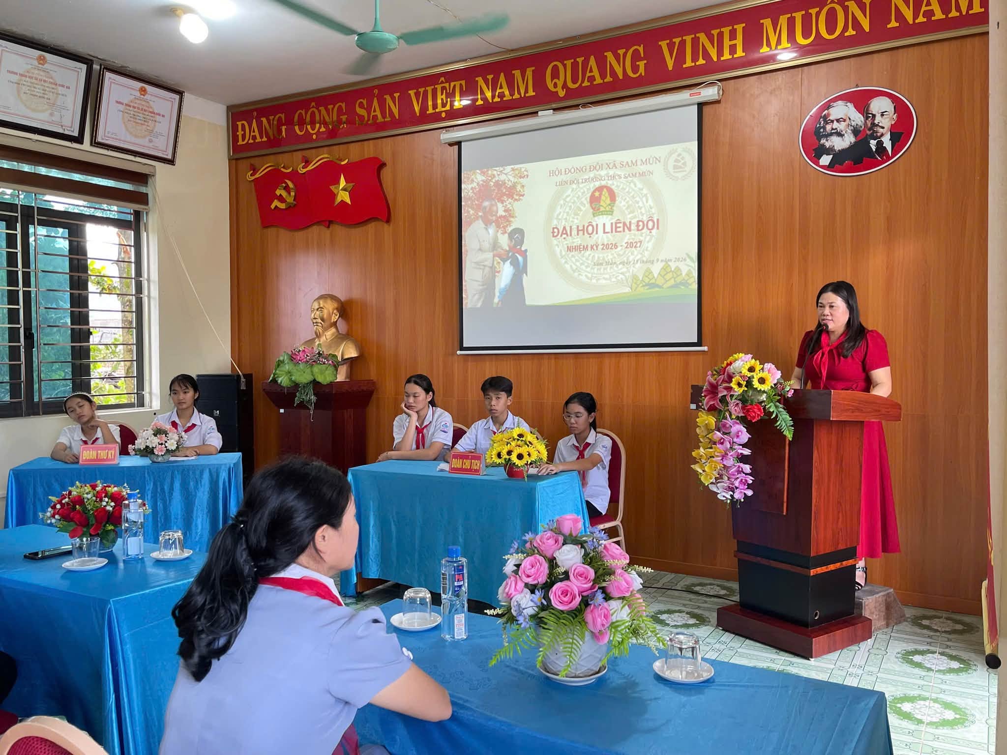 Liên đội Trường THCS Sam Mứn tổ chức thành công Đại hội Đội thiếu niên tiền phong Hồ Chí Minh